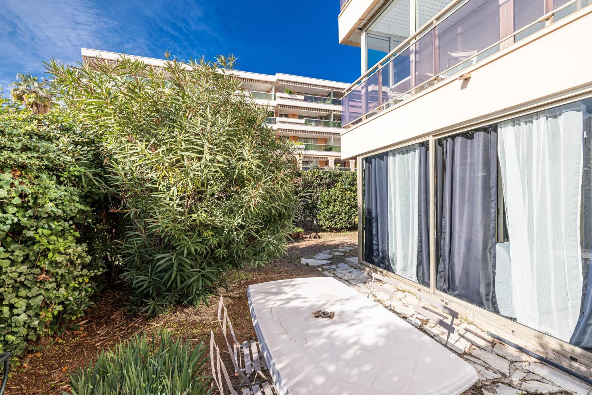 Le Globe Trotteur Appartement Saint-Laurent-du-Var Buitenkant foto