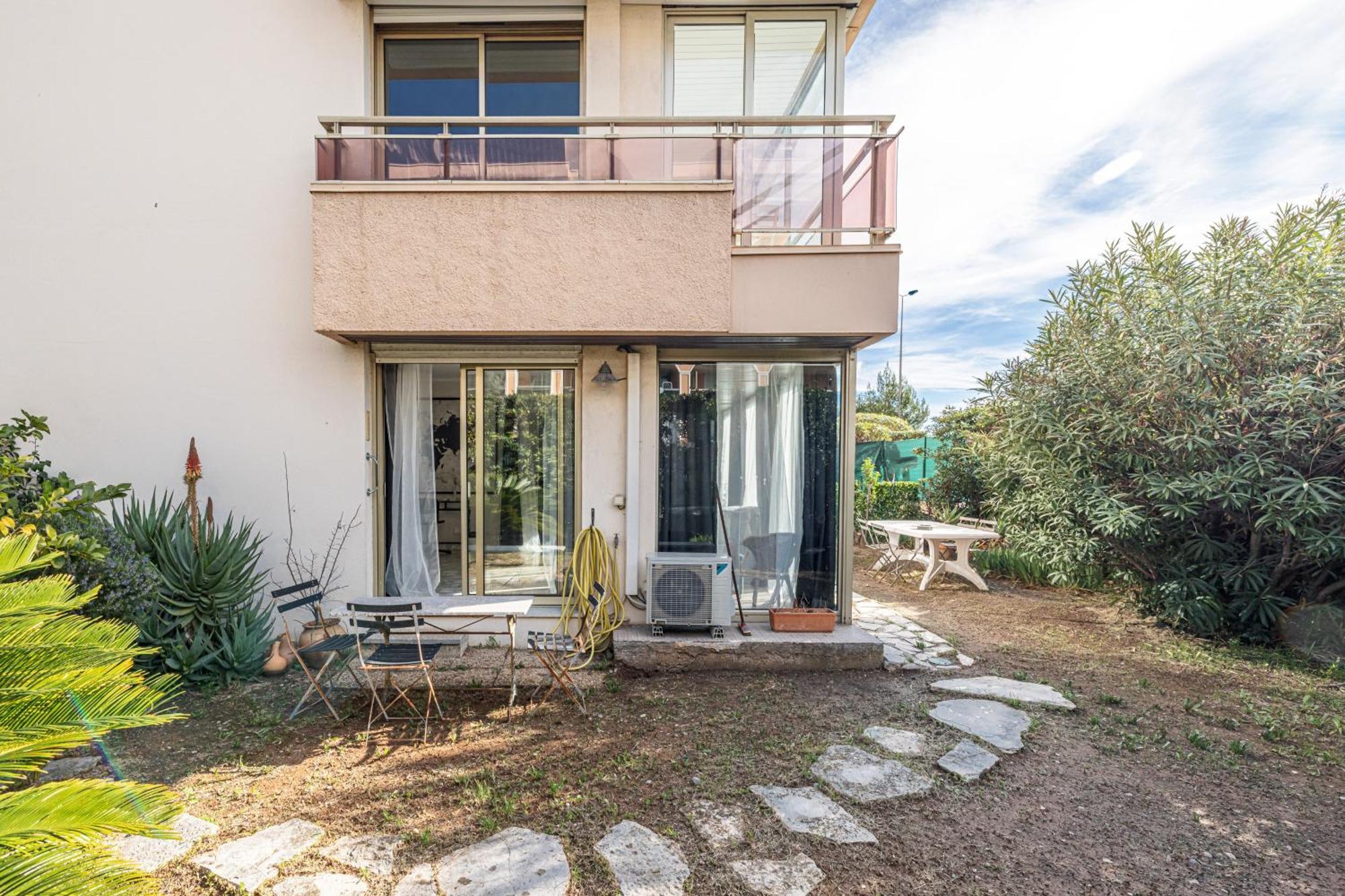 Le Globe Trotteur Appartement Saint-Laurent-du-Var Buitenkant foto