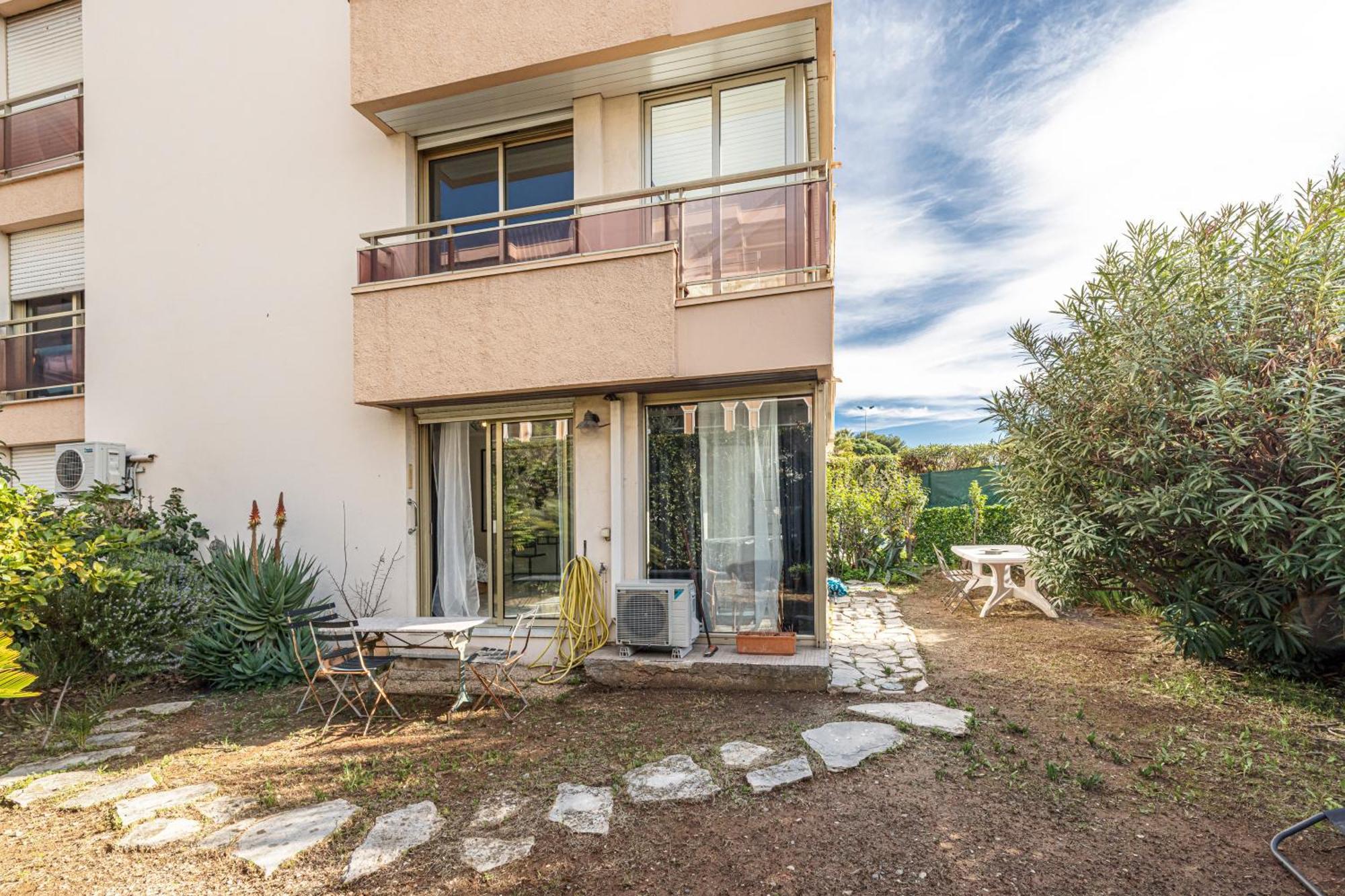 Le Globe Trotteur Appartement Saint-Laurent-du-Var Buitenkant foto